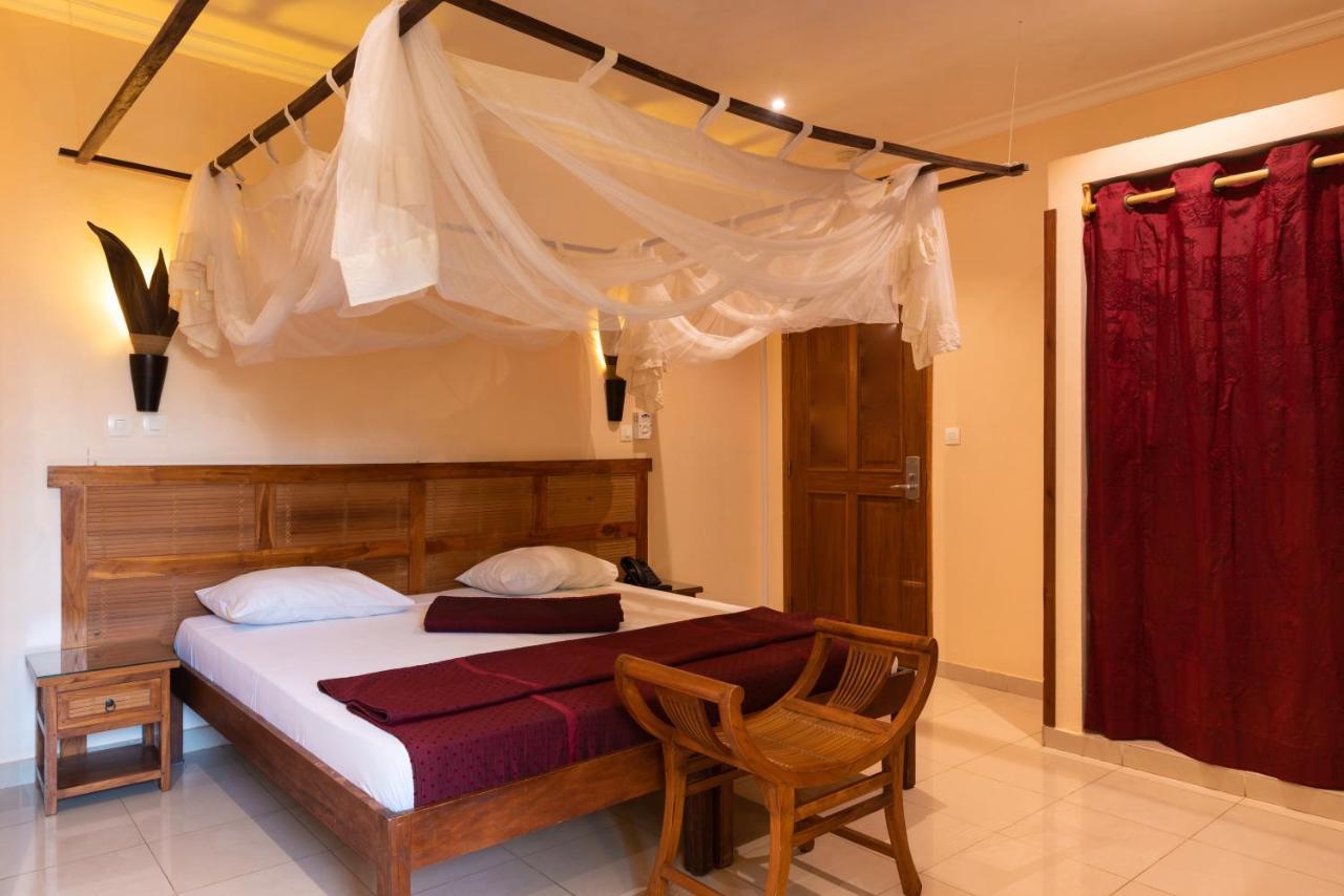 Le Lodge Des Almadies Dakar Ngoại thất bức ảnh