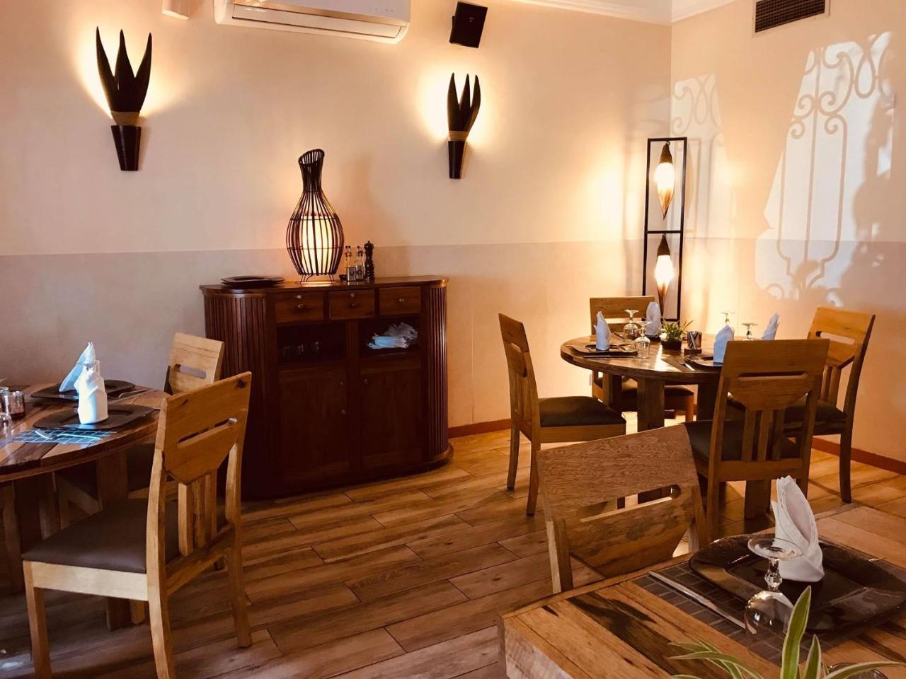 Le Lodge Des Almadies Dakar Ngoại thất bức ảnh