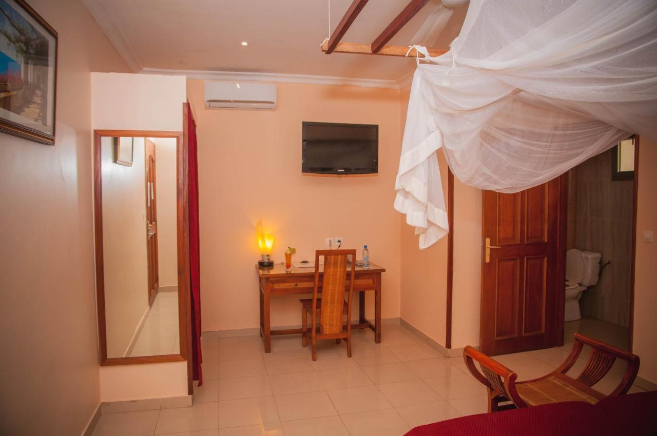 Le Lodge Des Almadies Dakar Ngoại thất bức ảnh